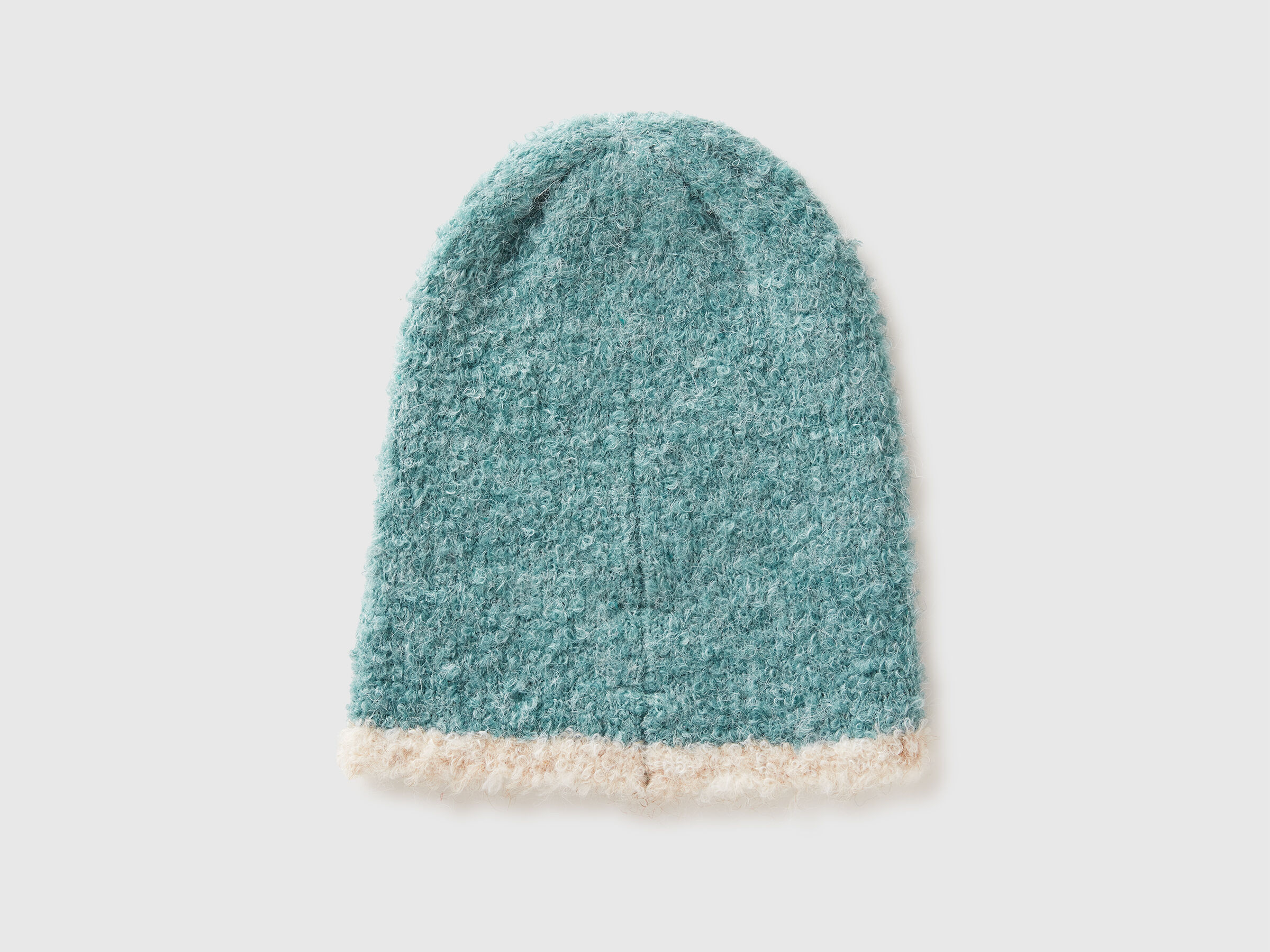 CAP Junior Girl image number 2